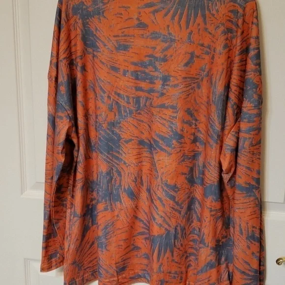 Orange & blue vneck tunic top tropical print Size 3X content 95 poly, 5 spandex - Picture 4 of 9